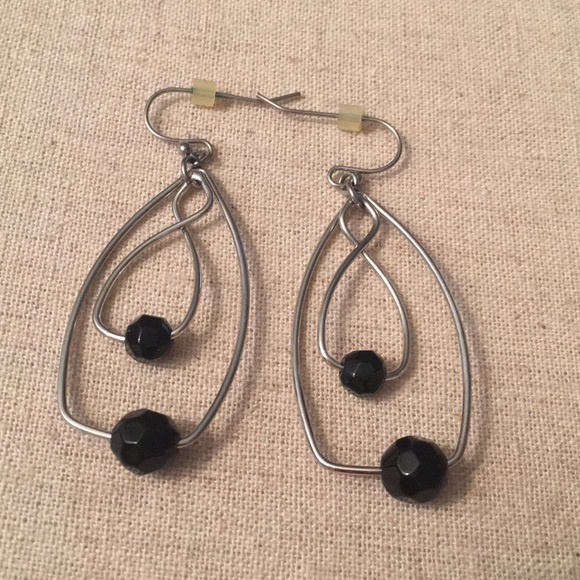 Dangling earring bundle - Picture 4 of 4